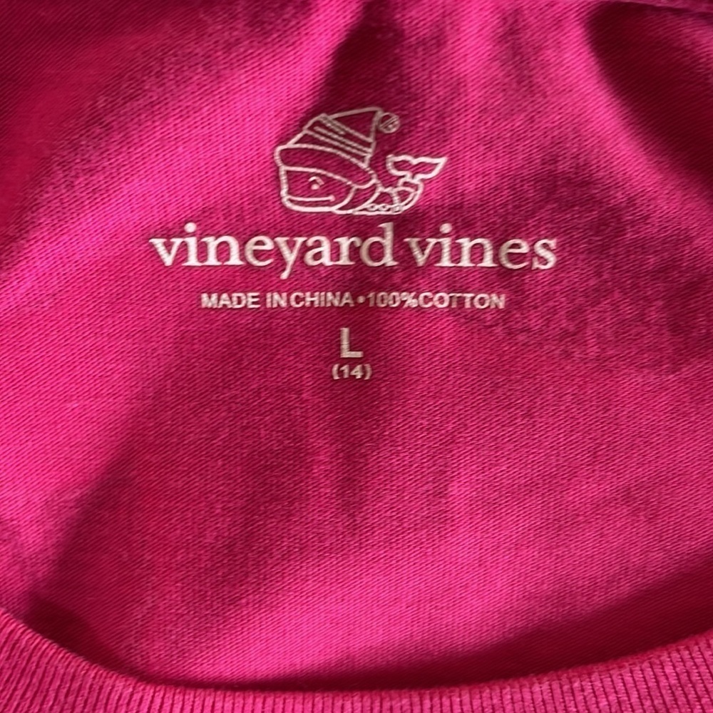Vineyard Vines youth Christmas 2017 long sleeve - Picture 4 of 4